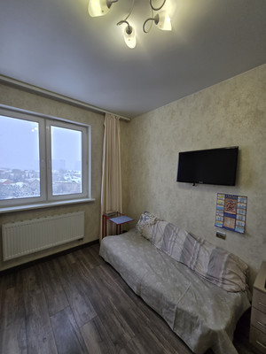 Продам однокомнатную (1-комн.) квартиру, Зеленые аллеи б-р, 18, Видное г