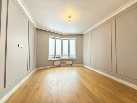 Продам двухкомнатную (2-комн.) квартиру, Корабельная ул, 1, Москва г