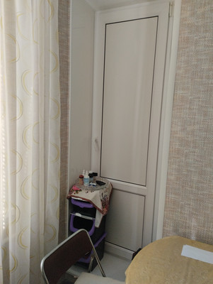 Продам трехкомнатную (3-комн.) квартиру, Маршала Кошевого ул, 10, Волгодонск г