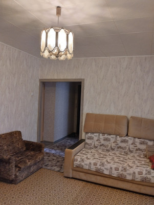 Продам трехкомнатную (3-комн.) квартиру, Маршала Кошевого ул, 10, Волгодонск г