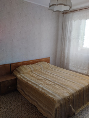 Продам трехкомнатную (3-комн.) квартиру, Маршала Кошевого ул, 10, Волгодонск г