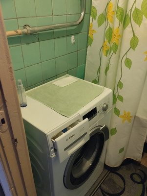 Продам трехкомнатную (3-комн.) квартиру, Маршала Кошевого ул, 10, Волгодонск г