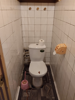 Продам трехкомнатную (3-комн.) квартиру, Маршала Кошевого ул, 10, Волгодонск г