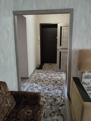 Продам трехкомнатную (3-комн.) квартиру, Маршала Кошевого ул, 10, Волгодонск г