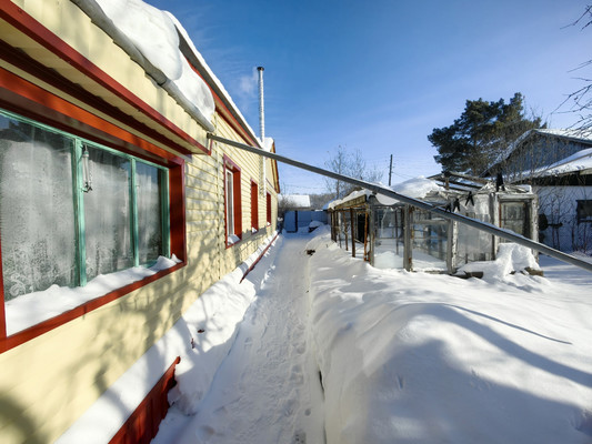 Продам двухкомнатную (2-комн.) квартиру, Надежд ул, 15, Лозовое п