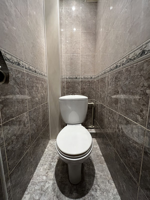 Продам трехкомнатную (3-комн.) квартиру, им. Калинина ул, 13к42, Краснодар г