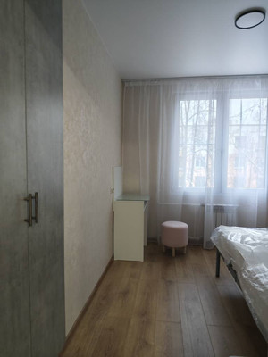 Сдам трехкомнатную (3-комн.) квартиру, Дачный пр-кт, 9Ак4, Санкт-Петербург г