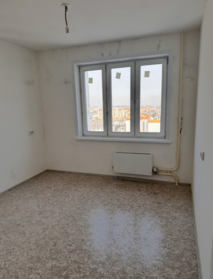 Продам двухкомнатную (2-комн.) квартиру, Лесопарковая ул, 43к2, Красноярск г