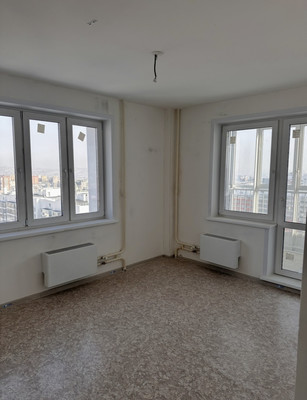 Продам двухкомнатную (2-комн.) квартиру, Лесопарковая ул, 43к2, Красноярск г