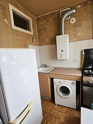 Продам трехкомнатную (3-комн.) квартиру, Краснококшайская ул, 158, Казань г