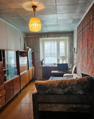 Продам трехкомнатную (3-комн.) квартиру, Краснококшайская ул, 158, Казань г