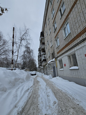 Продам трехкомнатную (3-комн.) квартиру, Краснококшайская ул, 158, Казань г