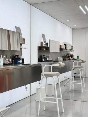 Продам салон красоты 77,7 м2, Клиническая ул, 1911кА, Калининград г