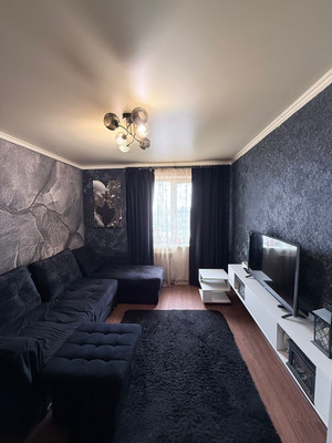 Продам двухкомнатную (2-комн.) квартиру, А.А.Кадырова ул, 2/1, Нальчик г