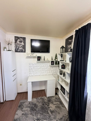 Продам двухкомнатную (2-комн.) квартиру, А.А.Кадырова ул, 2/1, Нальчик г