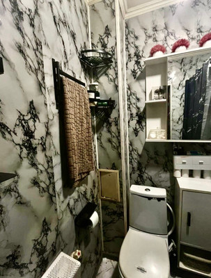 Продам двухкомнатную (2-комн.) квартиру, А.А.Кадырова ул, 2/1, Нальчик г