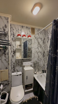 Продам двухкомнатную (2-комн.) квартиру, А.А.Кадырова ул, 2/1, Нальчик г