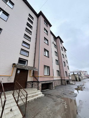 Продам двухкомнатную (2-комн.) квартиру, А.А.Кадырова ул, 2/1, Нальчик г