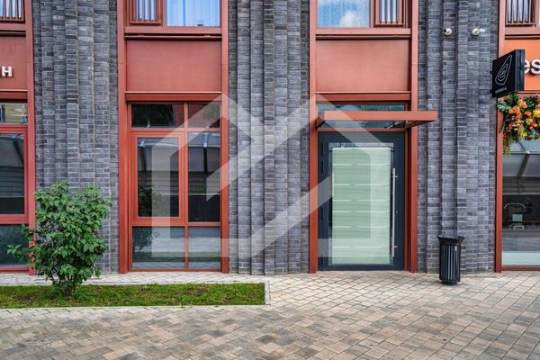 Продам коммерческое помещение 68 м2, Казакова ул, 7, Москва г