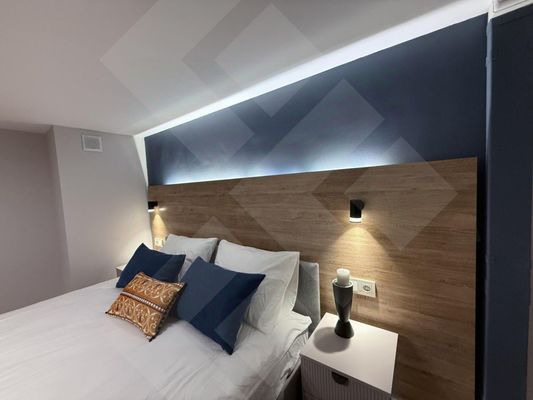 Продам коммерческое помещение 122 м2, Казакова ул, 7, Москва г