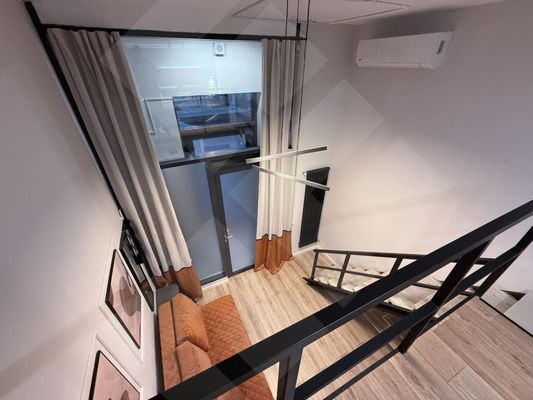 Продам коммерческое помещение 122 м2, Казакова ул, 7, Москва г