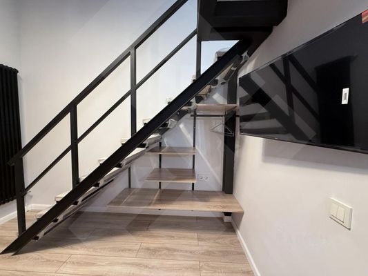 Продам коммерческое помещение 122 м2, Казакова ул, 7, Москва г