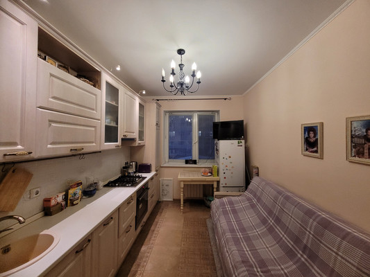 Продам однокомнатную (1-комн.) квартиру, Ледовая ул, 11, Ханты-Мансийск г