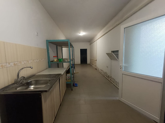 Продам торговое помещение 354 м2, Новая ул, 58, Зеленогорское с