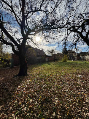 Продам участок 10 соток, ИЖС, 9-го Мая ул, 33, Краснодар г, 0 км от города