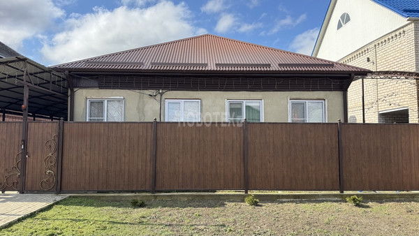 Продам дом, Вишневая ул, Курганинск г, 0 км от города