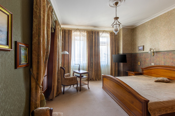 Продам двухкомнатную (2-комн.) квартиру, Кронверкский пр-кт, 65А, Санкт-Петербург г