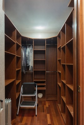 Продам двухкомнатную (2-комн.) квартиру, Кронверкский пр-кт, 65А, Санкт-Петербург г