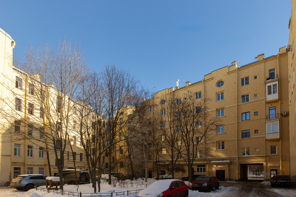 Продам двухкомнатную (2-комн.) квартиру, Кронверкский пр-кт, 65А, Санкт-Петербург г