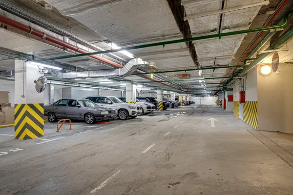 Продам однокомнатную (1-комн.) квартиру, Нахимовский пр-кт, 73, Москва г