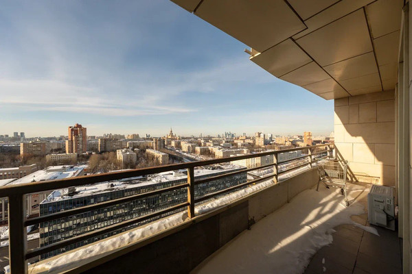 Продам однокомнатную (1-комн.) квартиру, Нахимовский пр-кт, 73, Москва г