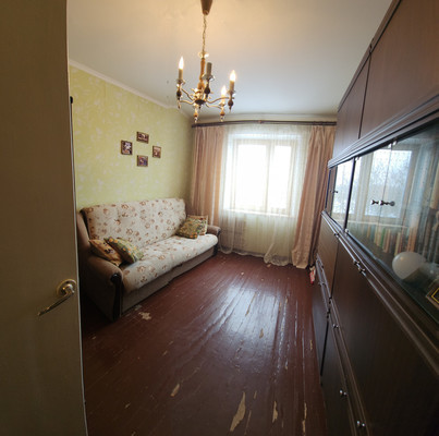 Продам трехкомнатную (3-комн.) квартиру, 14, Воскресенское д