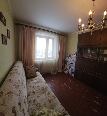 Продам трехкомнатную (3-комн.) квартиру, 14, Воскресенское д