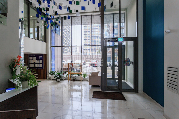 Продам однокомнатную (1-комн.) квартиру, Корабельная ул, 17к3, Москва г