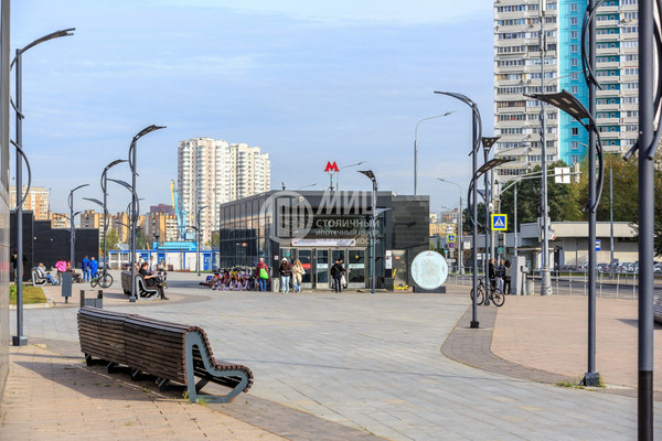 Продам однокомнатную (1-комн.) квартиру, Корабельная ул, 17к3, Москва г