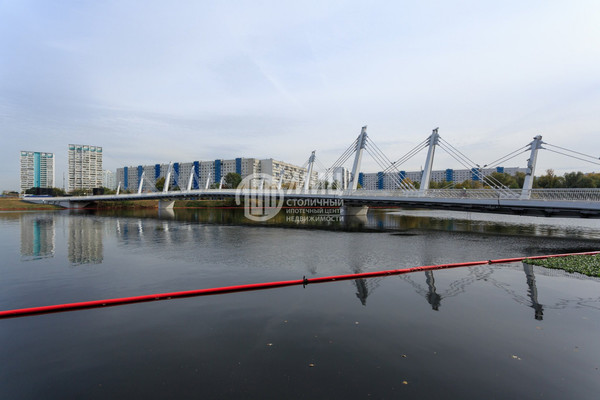 Продам однокомнатную (1-комн.) квартиру, Корабельная ул, 17к3, Москва г