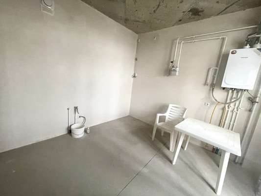 Продам однокомнатную (1-комн.) квартиру, Батурина ул, 131, Симферополь г