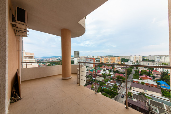 Сдам трехкомнатную (3-комн.) квартиру, Красногвардейская ул, 36, Геленджик г