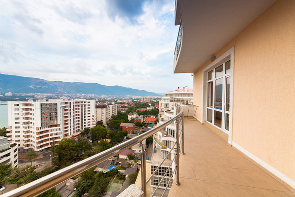 Сдам трехкомнатную (3-комн.) квартиру, Красногвардейская ул, 36, Геленджик г