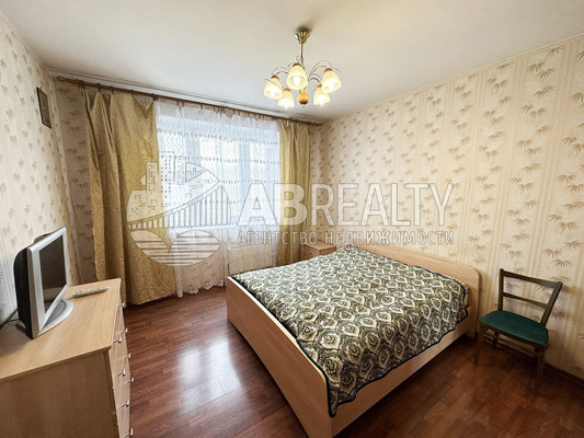 Продам двухкомнатную (2-комн.) квартиру, Белореченская ул, 6, Москва г