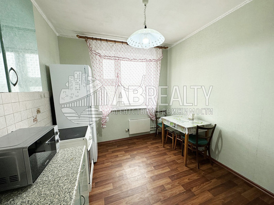 Продам двухкомнатную (2-комн.) квартиру, Белореченская ул, 6, Москва г