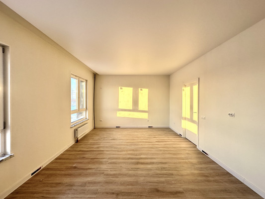 Продам однокомнатную (1-комн.) квартиру, Елены Сагандуковой ул, 10кк2, Ханты-Мансийск г