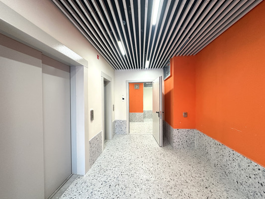 Продам однокомнатную (1-комн.) квартиру, Елены Сагандуковой ул, 10кк2, Ханты-Мансийск г