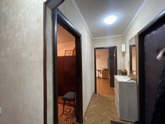 Продам трехкомнатную (3-комн.) квартиру, Пахринский проезд, 10, Подольск г