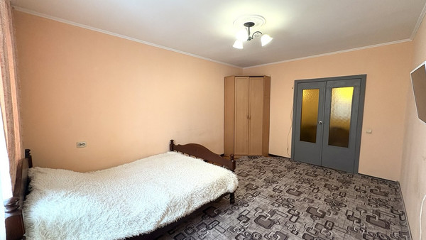 Продам трехкомнатную (3-комн.) квартиру, Туннельный проезд, 9, Наро-Фоминск г