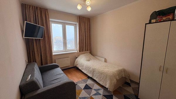 Продам трехкомнатную (3-комн.) квартиру, Туннельный проезд, 9, Наро-Фоминск г